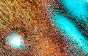 ناسا تصویری خیره‌کننده از تلماسه‌های آبی مریخ منتشر کرد