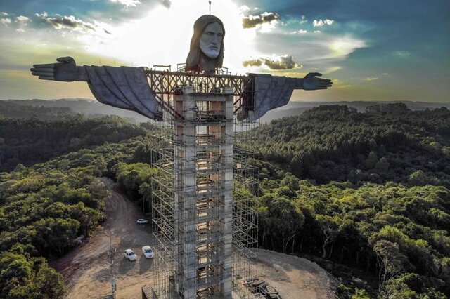 گوناگون/ ساخت تندیس عظیم مسیح (ع) در برزیل