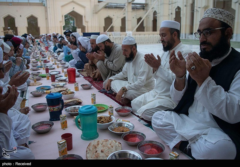 حال و هوای ماه مبارک رمضان در نقاط مختلف جهان