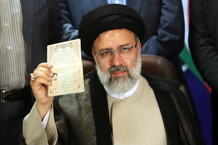 توئیتی درباره حضور رئیسی در انتخابات 1400 که جنجالی شد