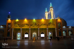 بارگاه حضرت معصومه(س) در شب میلاد کریم اهل بیت(ع)
