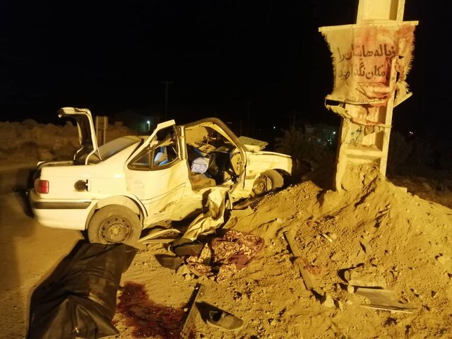 برخورد سواری پژو با تیر برق در سانیج یک قربانی گرفت