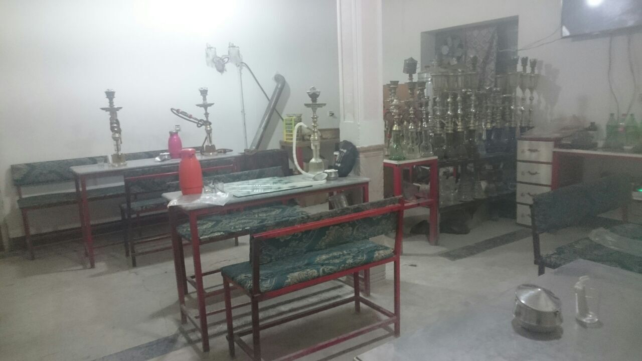 پلمب منزل مسکونی تبدیل شده به قلیان سرا در هشترود