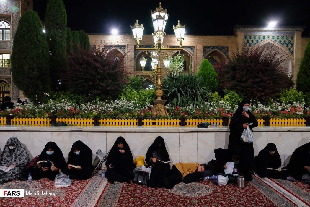 مراسم احیای شب نوزدهم رمضان در حرم مطهر رضوی