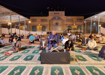 عکس/ مراسم احیا شب نوزدهم ماه مبارک رمضان در خرم‌آباد