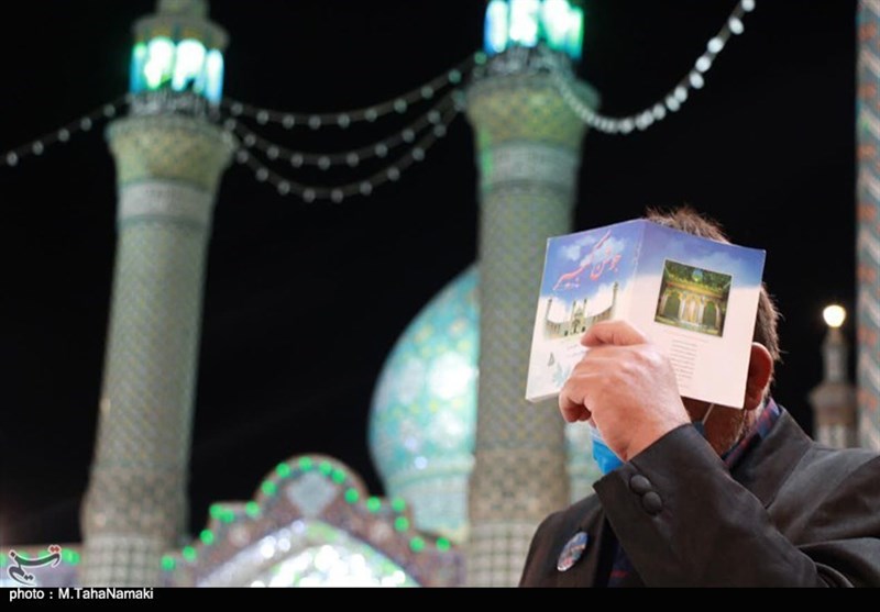 برپایی مراسم قدر در حرم هلال بن علی(ع) آران‌وبیدگل به روایت تصویر