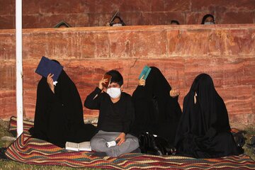 عکس/ مراسم شب قدر در ایلام
