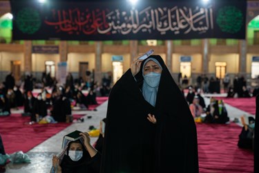 عکس/ احیا شب نوزدهم ماه مبارک رمضان در حرم مطهر شاهچراغ(ع)