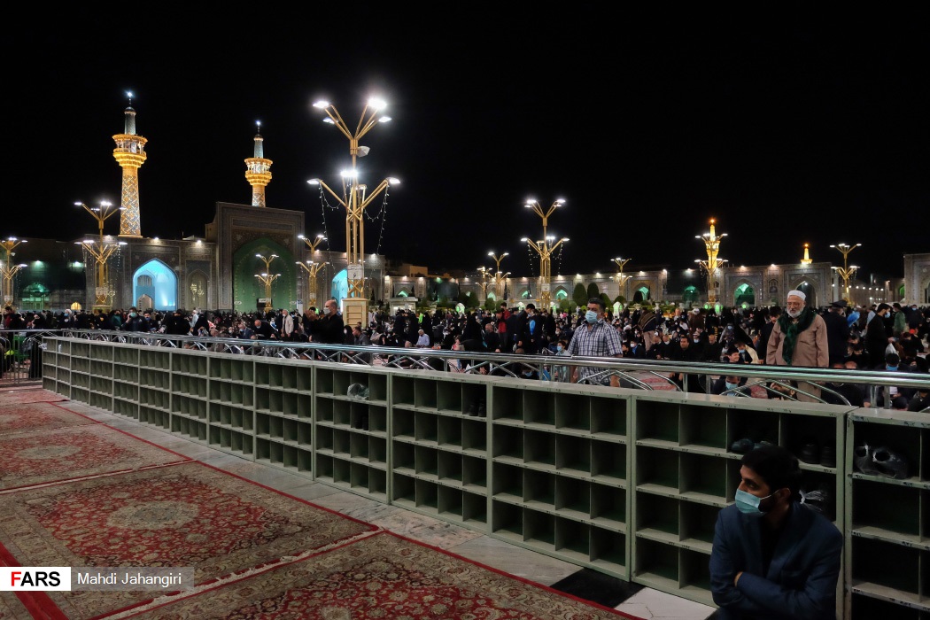 مراسم احیای شب نوزدهم رمضان در حرم مطهر رضوی