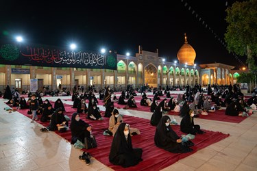 عکس/ احیا شب نوزدهم ماه مبارک رمضان در حرم مطهر شاهچراغ(ع)