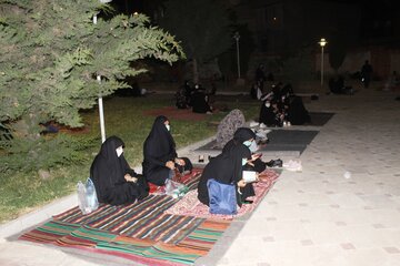 عکس/ مراسم شب قدر در ایلام