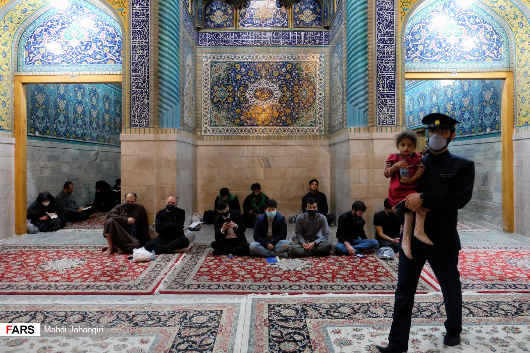 مراسم احیای شب نوزدهم رمضان در حرم مطهر رضوی
