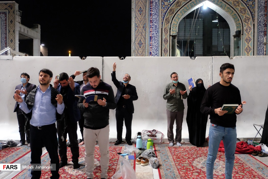 مراسم احیای شب نوزدهم رمضان در حرم مطهر رضوی