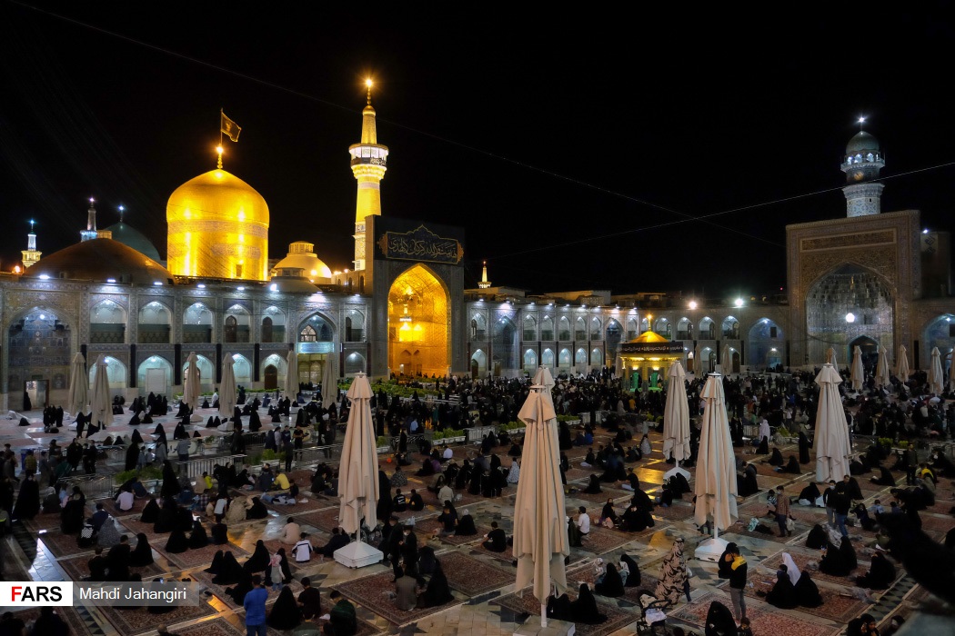 مراسم احیای شب نوزدهم رمضان در حرم مطهر رضوی