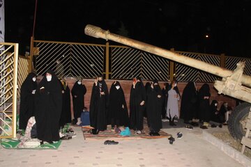 عکس/ مراسم شب قدر در ایلام