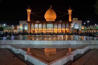 عکس/ احیا شب نوزدهم ماه مبارک رمضان در حرم مطهر شاهچراغ(ع)