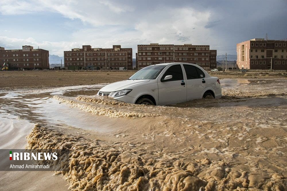 باران و آب گرفتگی در معابر سمنان