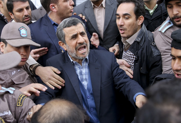 رد ادعای جنجالی احمدی نژاد علیه سپاه