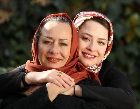 چهره ها/ عکس زیرخاکی از مهراوه شریفی نیا و مادرش