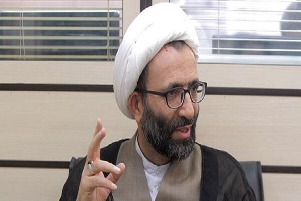 سلیمی: اصلاحات بلوف می‌زند