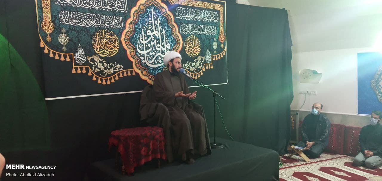 احیای شب بیست و یکم ماه رمضان در سمنان