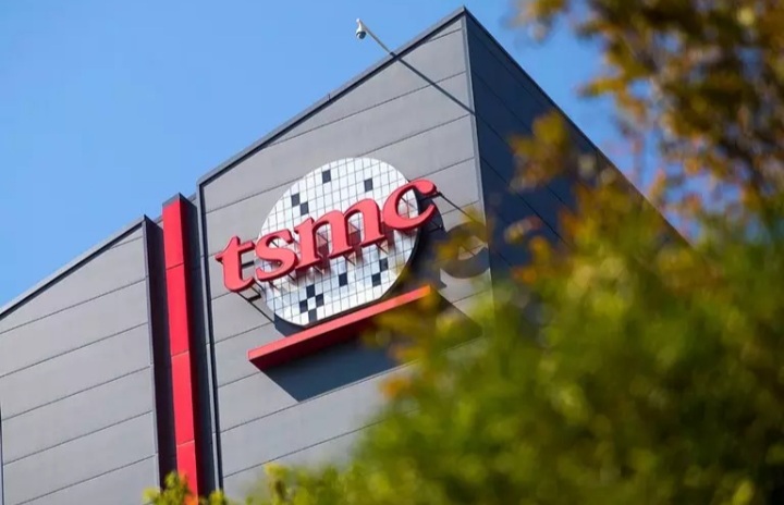 TSMC احتمالا پنج کارخانه دیگر در خاک آمریکا احداث میکند