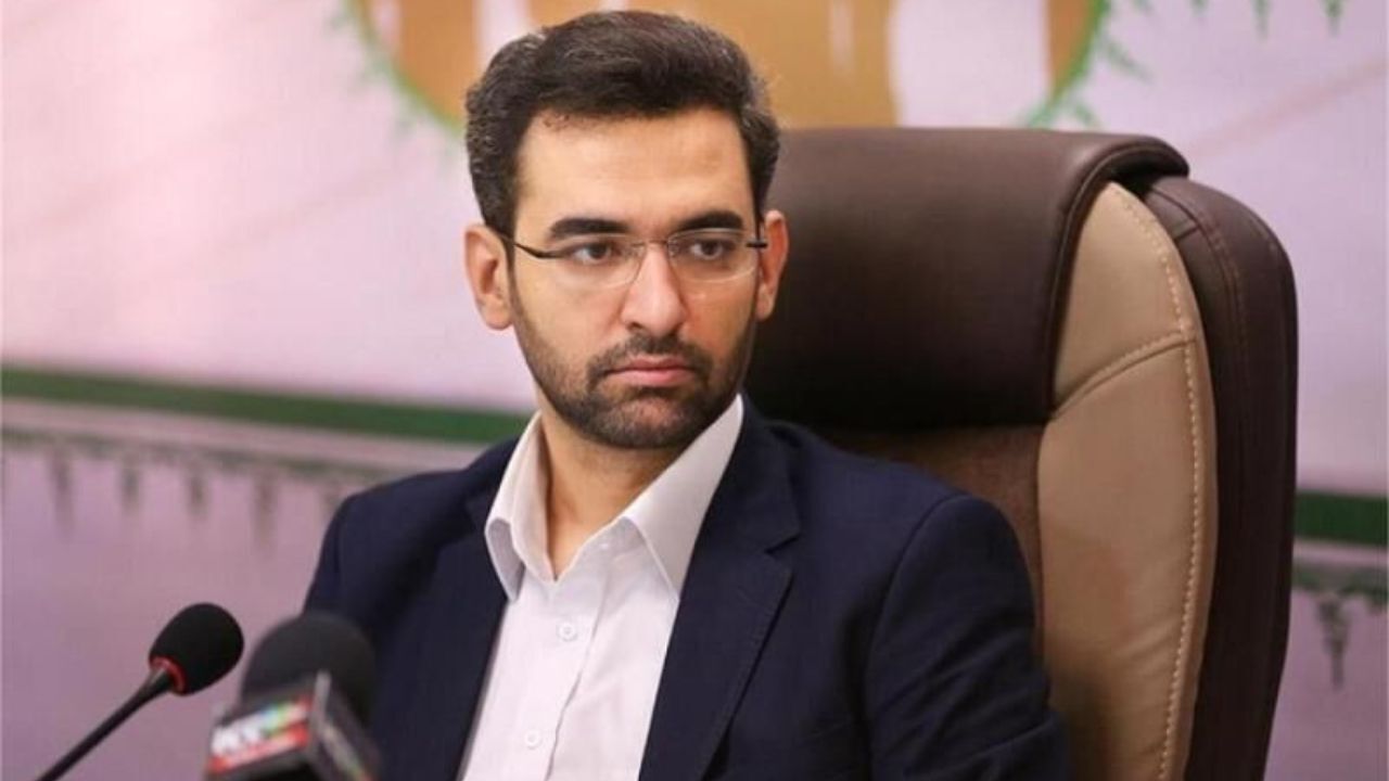 رونمایی از ابررایانه «سیمرغ» ساخت جوانان ایرانی