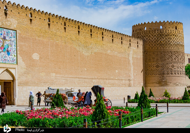 عکس/ ۱۵ اردیبهشت، روز شیراز