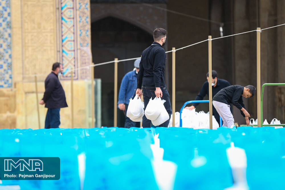 ضیافت همدلی در اصفهان