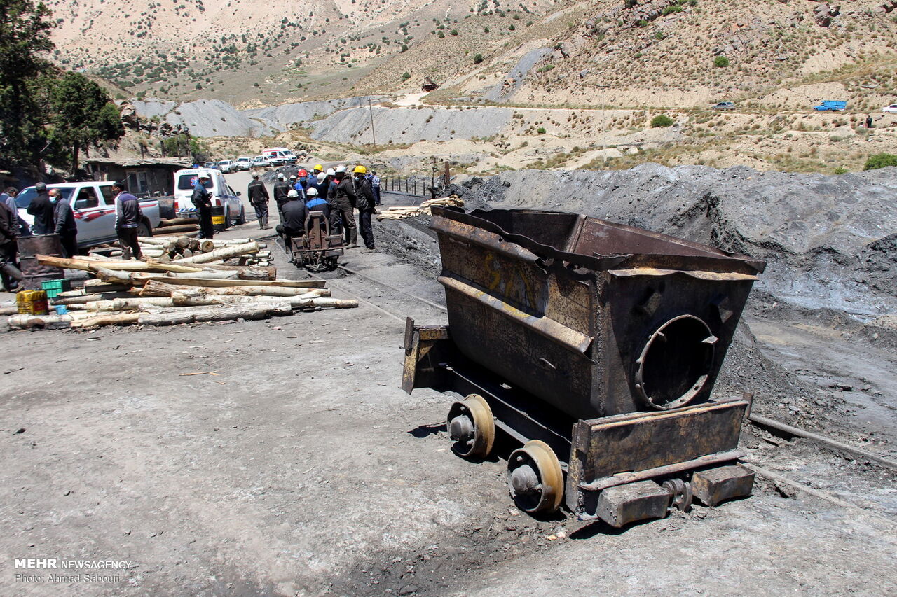 ۱۲۰ ساعت بی‌خبری از ۲ معدن‌چی محبوس در طزره