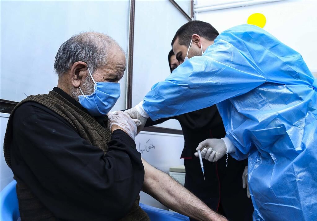 تزریق واکسن کرونا به ۱۷ هزار و ۱۷۴ نفر در استان بوشهر