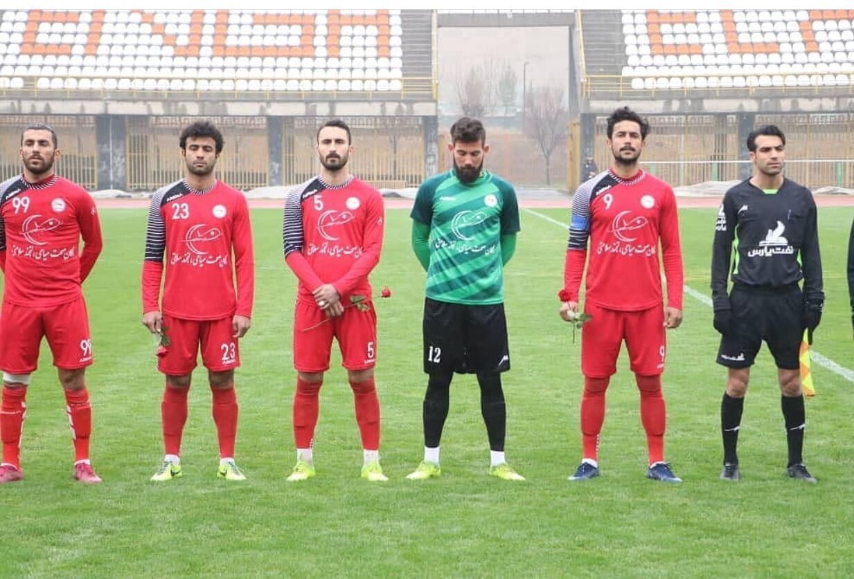 مربی گل ریحان البرز: بازیکنان تمرین نمی‌کنند
