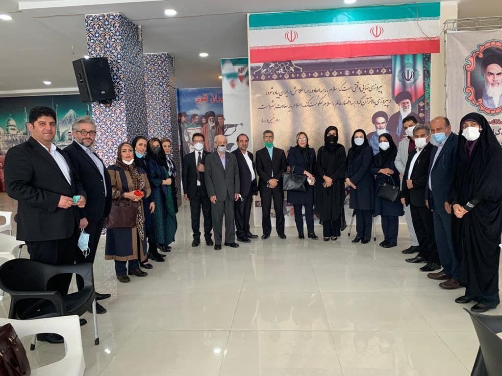 استقلال وکیل وکانون وکلا به جهت ارتباط مستقیم با حق الناس باید حفظ شود