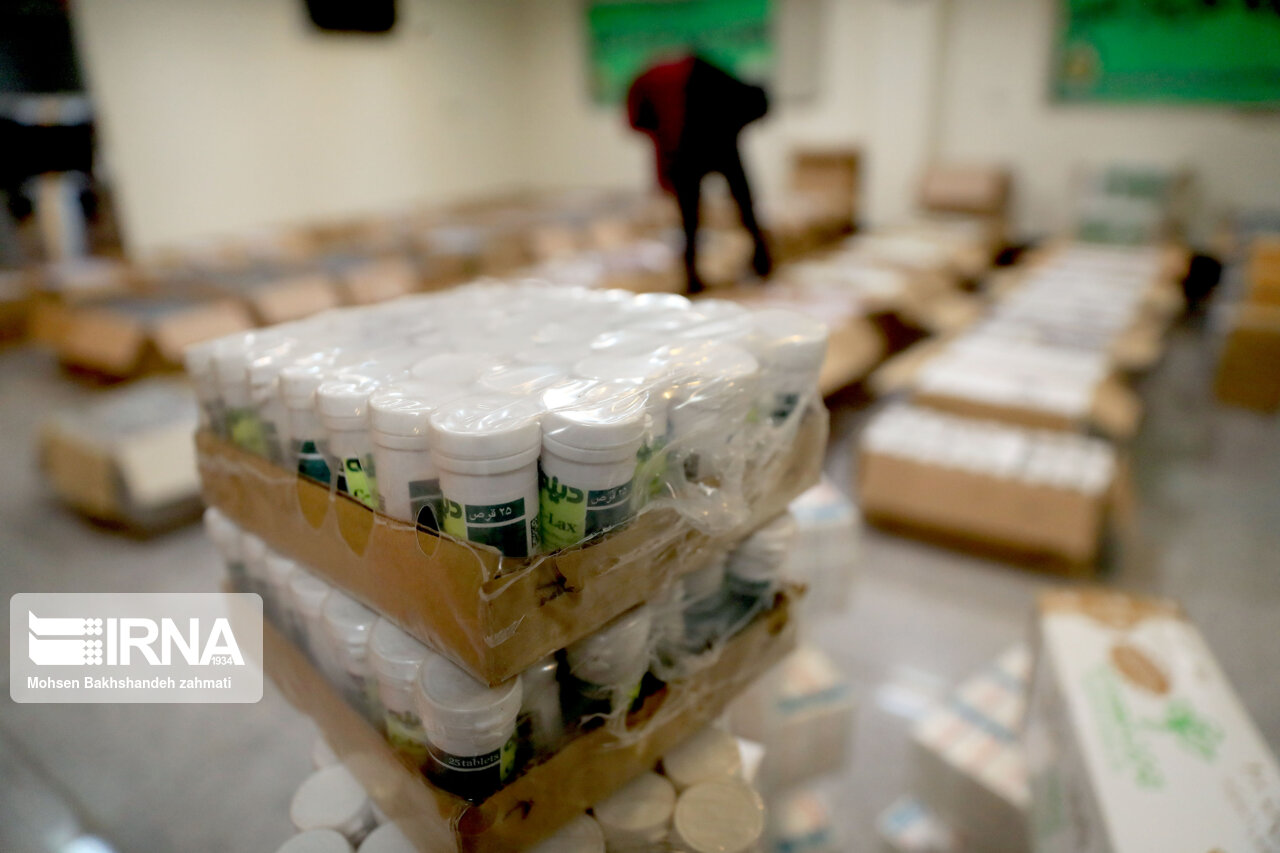 انهدام باند قاچاق دارو به افعانستان در فرودگاه مشهد