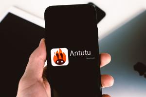 لیست پرقدرت‌ترین گوشی‌های ماه گذشته Antutu