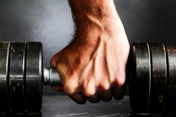 اقدام جنجالی فدراسیون بدنسازی و تکذیب یک ادعا