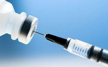 آغاز واکسیناسیون سالمندان بالای ۷۵ سال در قزوین