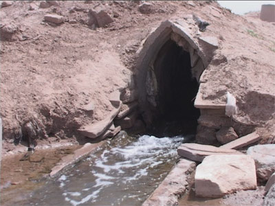 مرمت و احیای ۷ رشته قنات در منطقه مرزی درح