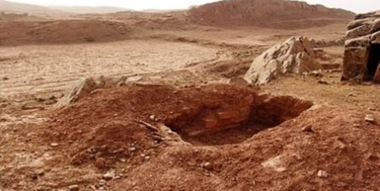 حفاری در روستای مالواجر با انگیزه پیدا کردن گنج