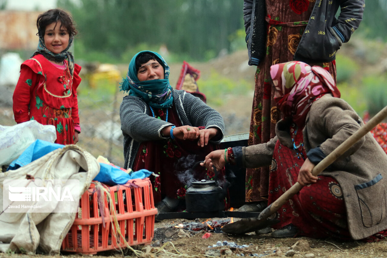زندگی بی آلایش عشایر در مراتع همدان
