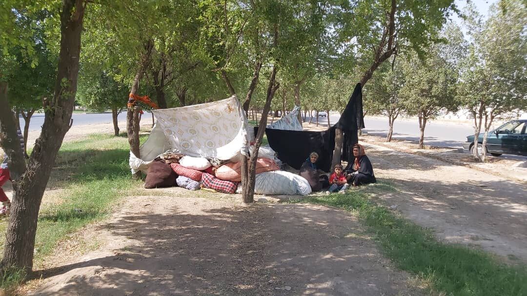 خانواده بیپناه دزفولی اسکان داده شدند