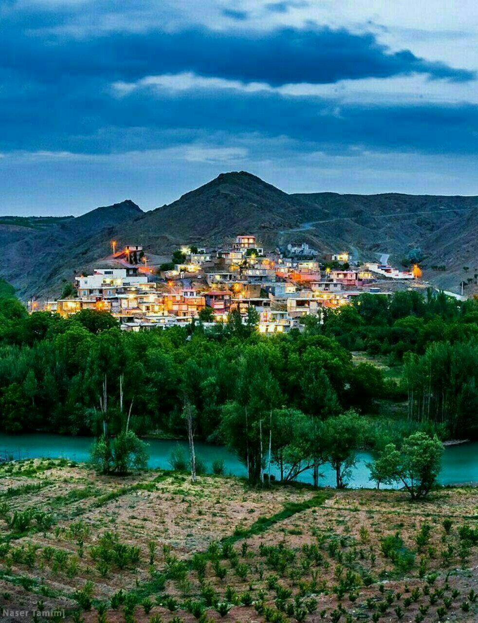تصویری زیبا از روستای چم نار در استان چهار محال و بختیاری