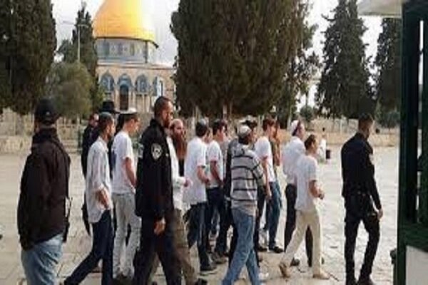 شهرک نشینان صهیونیست به «مسجدالاقصی» یورش بردند