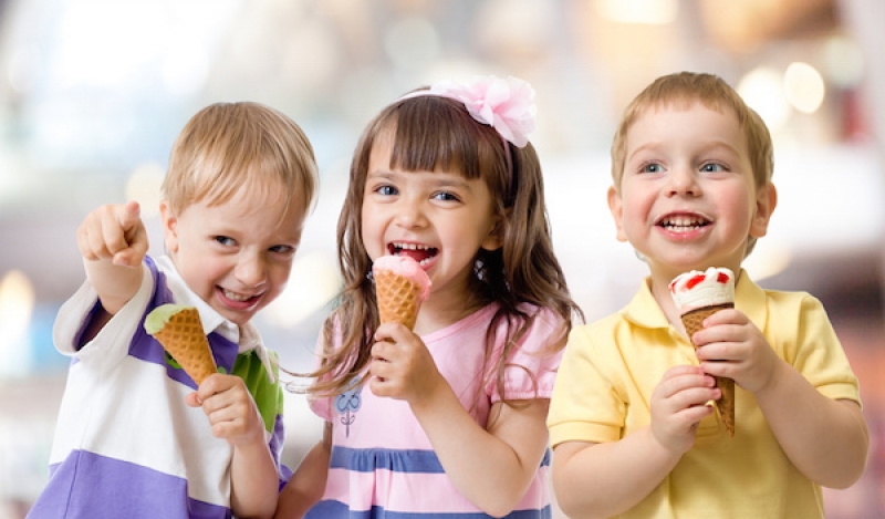 بچهها میتوانند روزانه چند بستنی بخورند؟