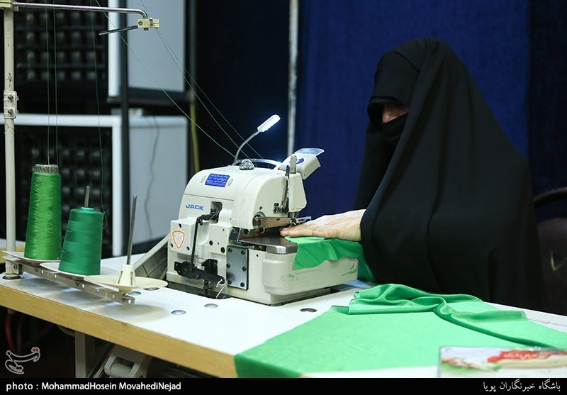 افتتاح کارگاه دوخت لباس شیرخوارگان حسینی