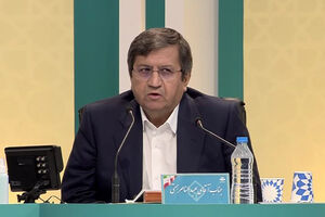همتی مناظره با زاکانی در دانشگاه علامه را نپذیرفت