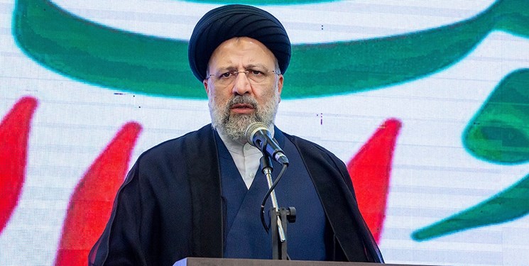 رئیسی: اقلام ضروری زندگی مردم تبدیل به کالای لوکس شده است
