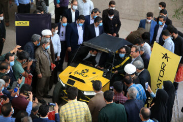 رونمایی از خودروی چندمنظوره کوهستان در مشهد