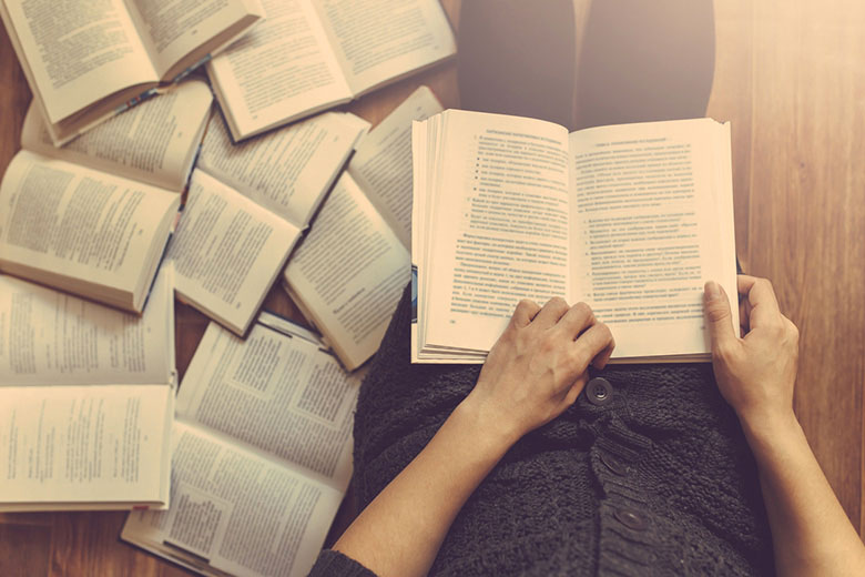 ۷ خطای رایج در کتابخوانی
