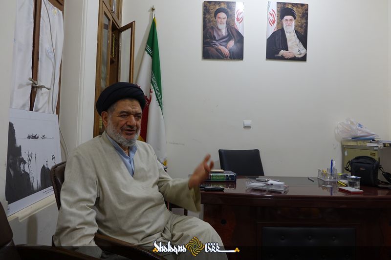 محتشمی پور درگذشت